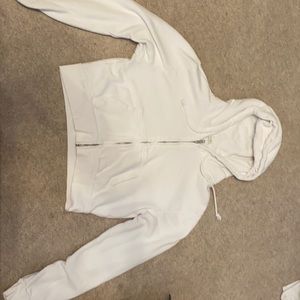 White brandy Melville cropped Jodie